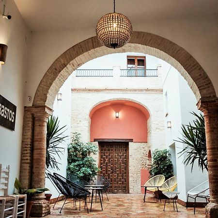 Hostal Cafe Frenteabastos Καρμόνα Εξωτερικό φωτογραφία