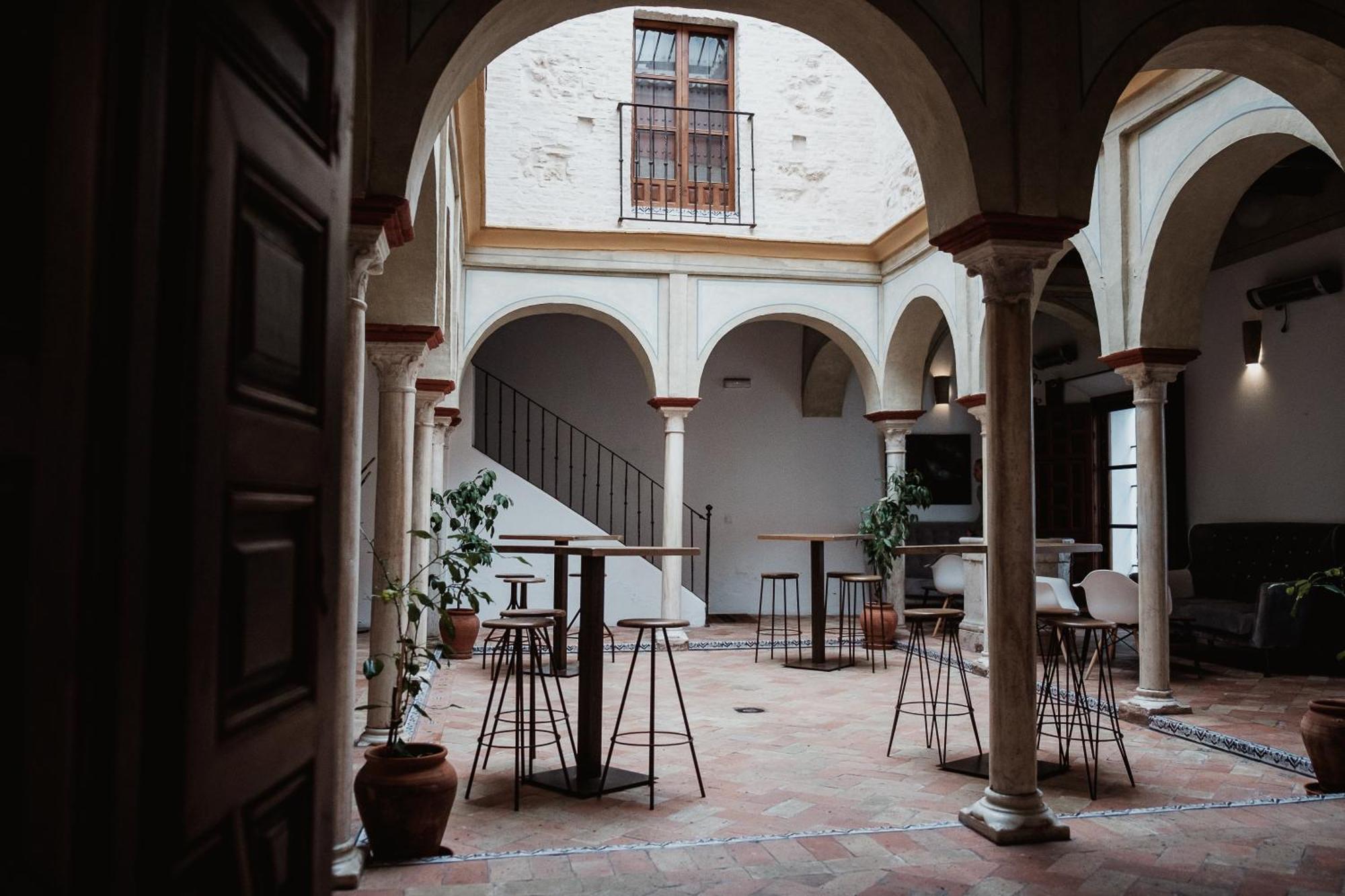 Hostal Cafe Frenteabastos Καρμόνα Εξωτερικό φωτογραφία