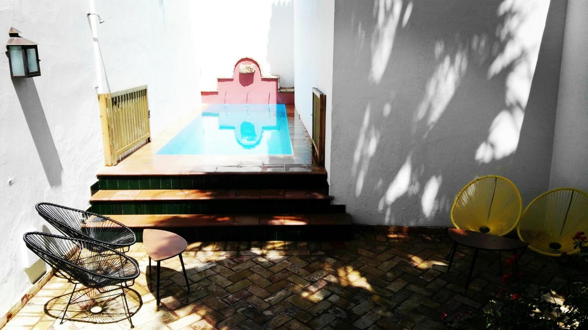 Hostal Cafe Frenteabastos Καρμόνα Εξωτερικό φωτογραφία