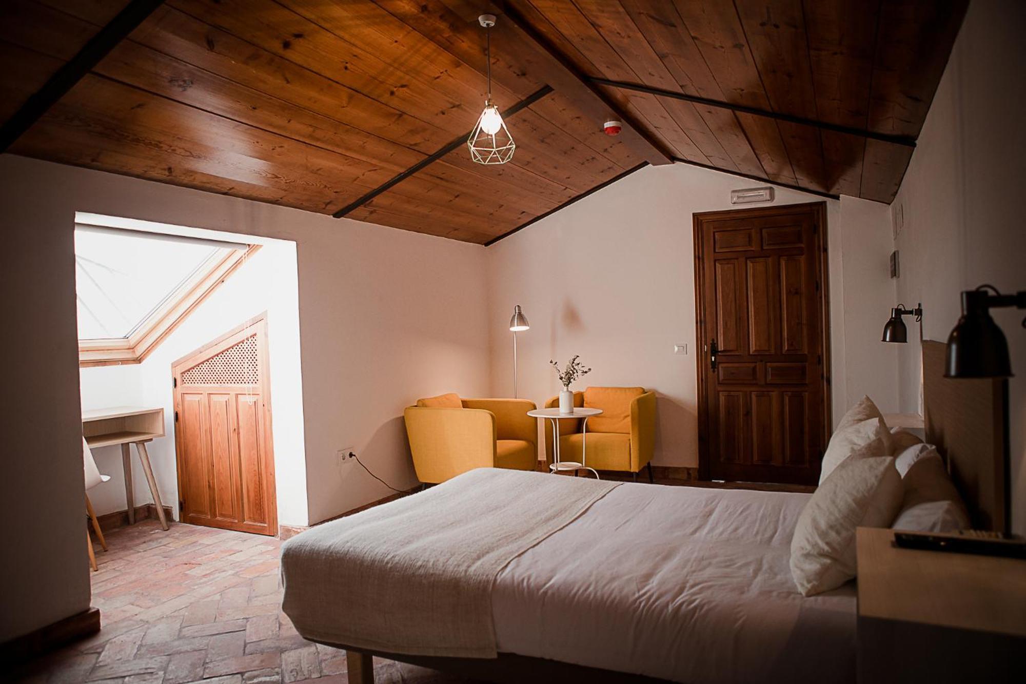 Hostal Cafe Frenteabastos Καρμόνα Εξωτερικό φωτογραφία
