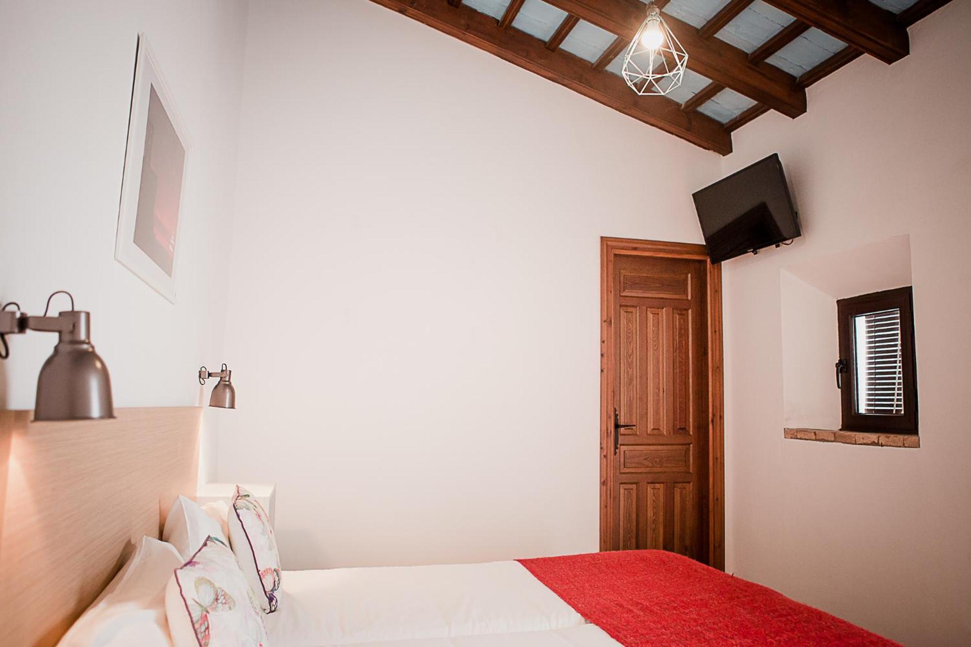 Hostal Cafe Frenteabastos Καρμόνα Εξωτερικό φωτογραφία